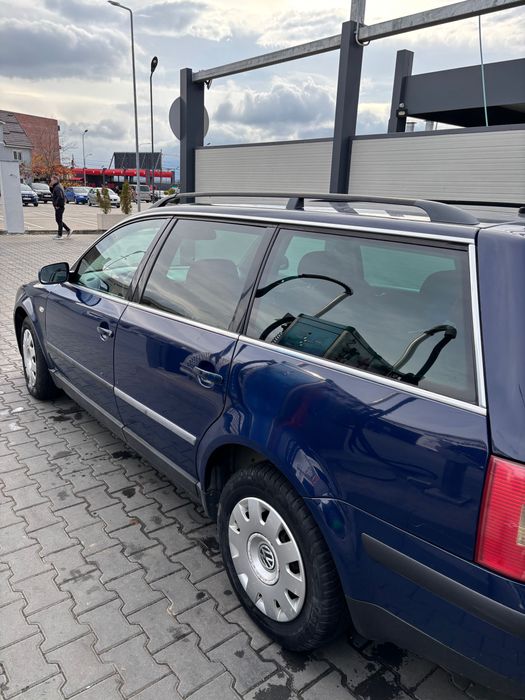Passat b5 1.9 TDI 101 cai, schimbat recent distribuția, turbina, ulei