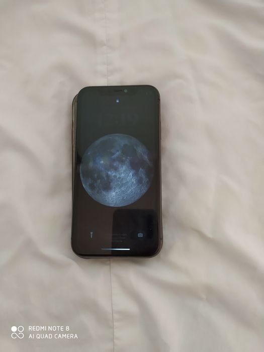 Iphone 11 sotiladi