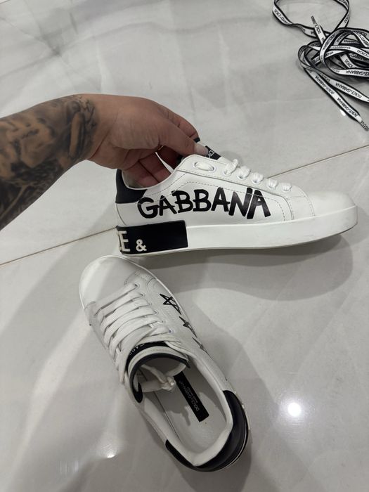 Vand adidasi dolce gabbana originali 100%