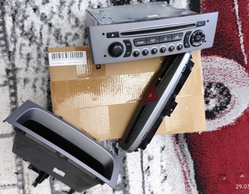 Case cd radio Peugeot 308