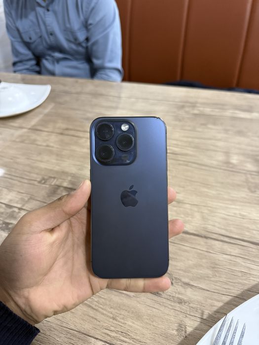 iphone 15pro bluuu