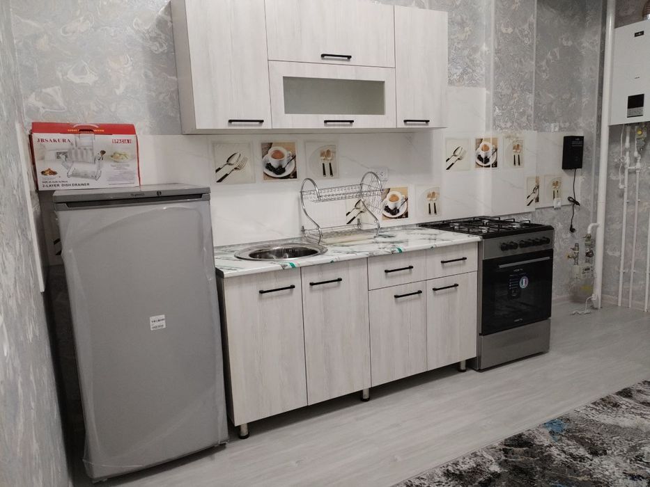 Аренда квартира 1/6/10 Новостройка (Олмос, 40 Лет)