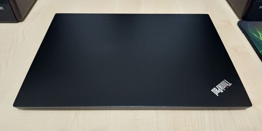 LENOVO ThinkPad E595 15,6" IPS FHD/ RYZEN 5 3500U/ 8GB DDR4/256GB NVMe