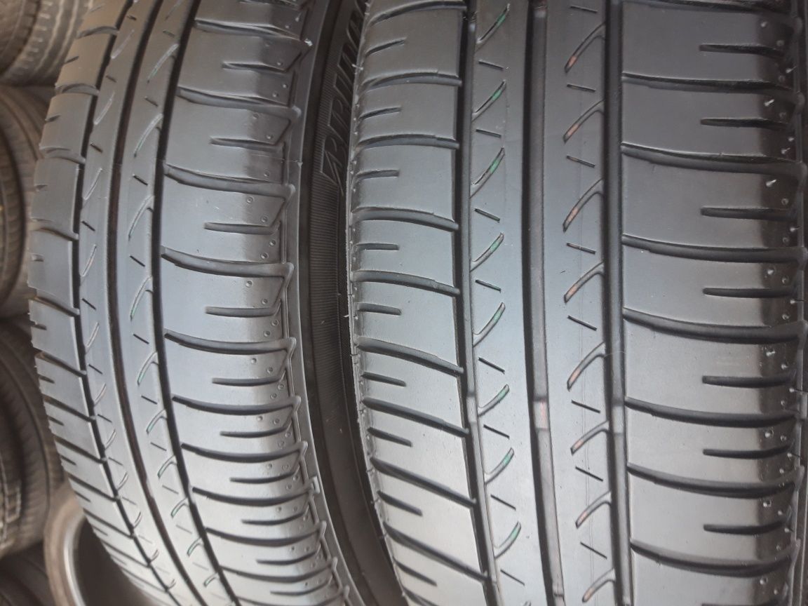 Set anvelope 175/55 R15 cu 155/60 R15  Bridgestone