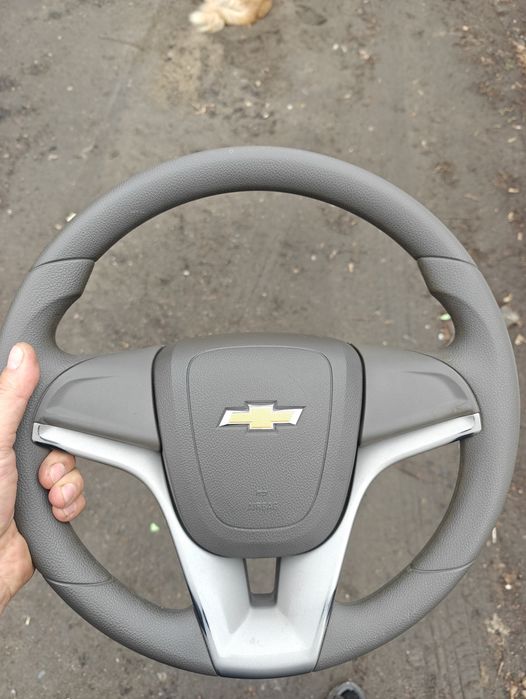 Родной руль Шевроле Кобальт