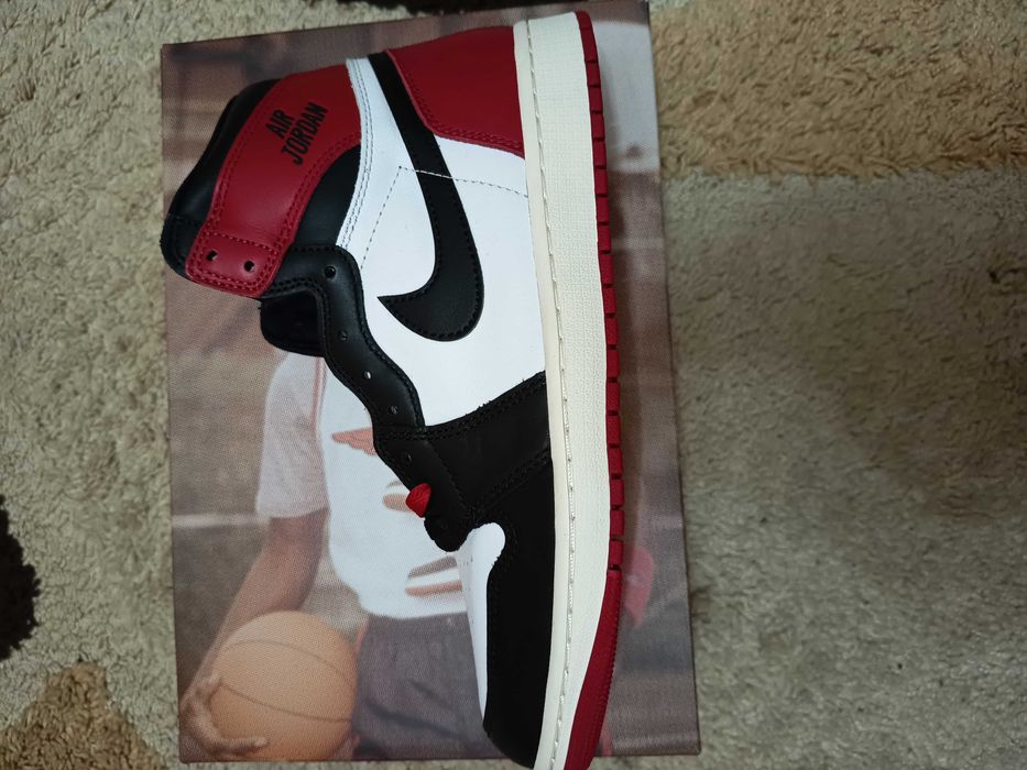 Jordan 1 High Black Toe 44.5