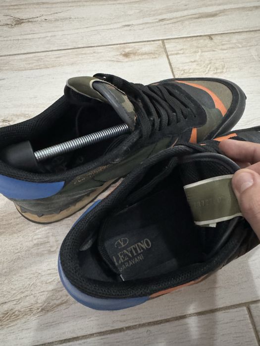 Valentino Garavani 43