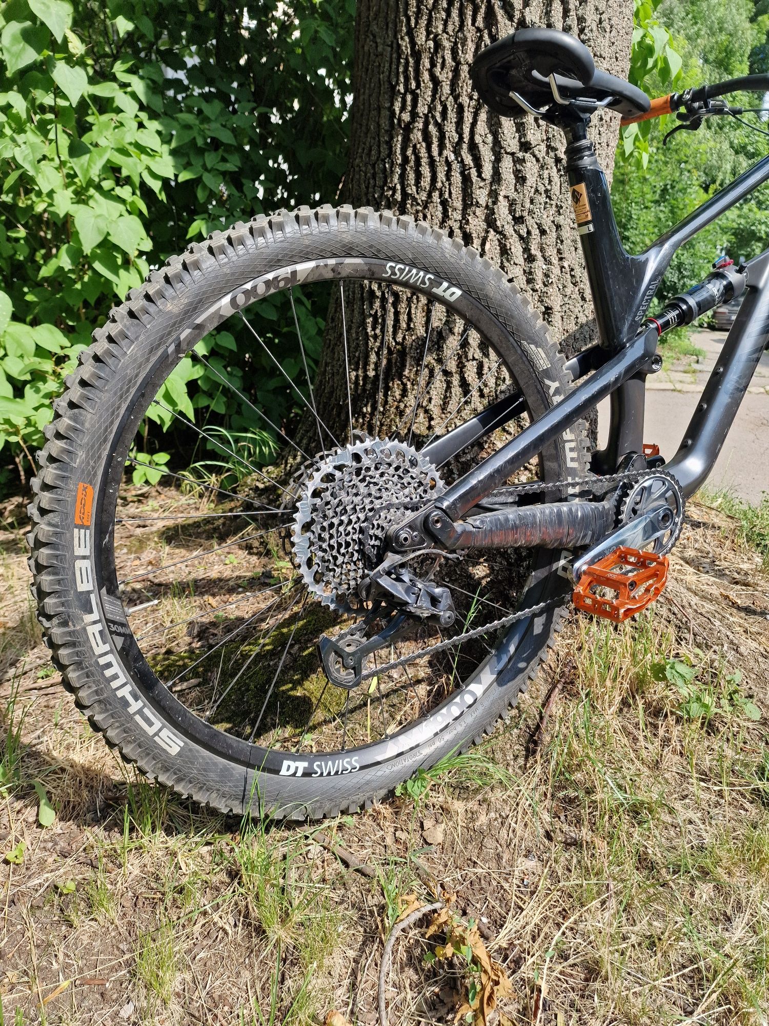Canyon spectral cf 7.0. Не е(Trek, YT, Specialized, Cube Pivot)