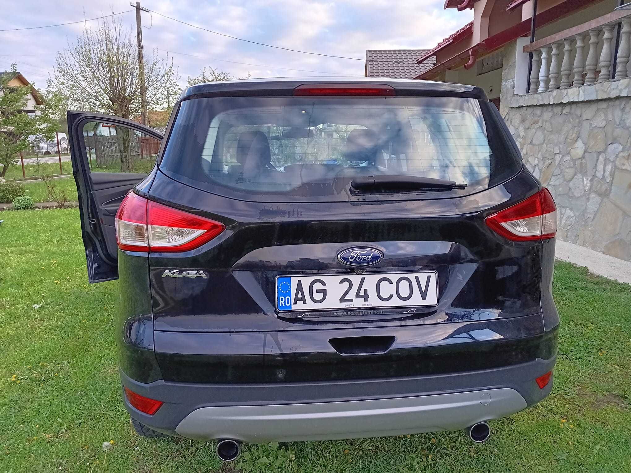 Vând Ford Kuga an 2013