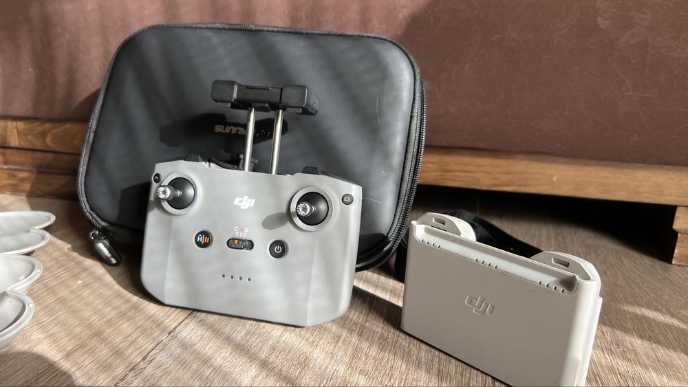 Dji NEO Fly Combo + Протектори + 2 КЕЙСА - Твърд,Мек Кейс + 3 Батерии