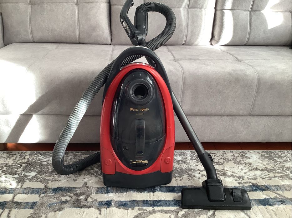 Пылесос Panasonic MC 5030
