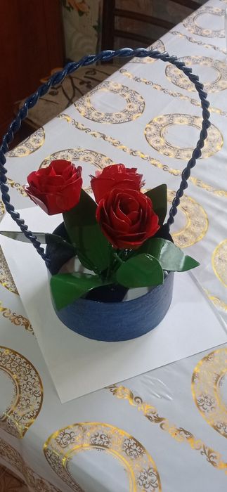 Цветы металлические