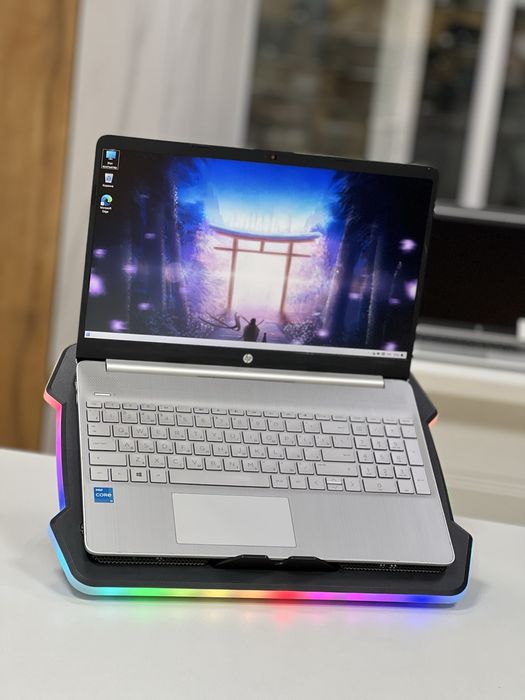 HP Laptop 15 | 8Gb ОЗУ | Core i3-1135G4 | SSD 512Gb