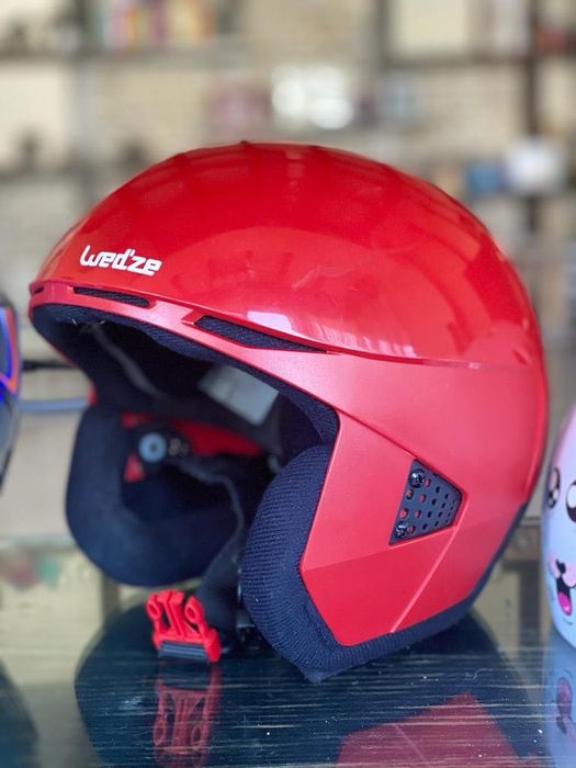 Vand 2 casti de ski – bonus casca bicicleta!!!