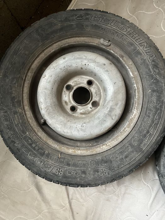 Диски с шиной в хорошем состоянии