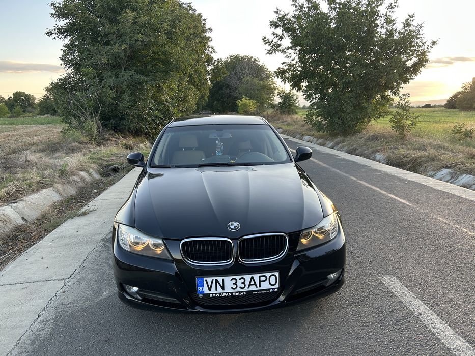 BMW E90 LCI 320i