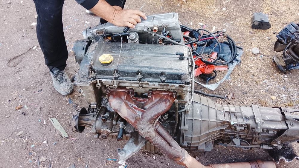 Форд Скорпион Донс Мотор Коробка передач ходовой части кузовные запчас