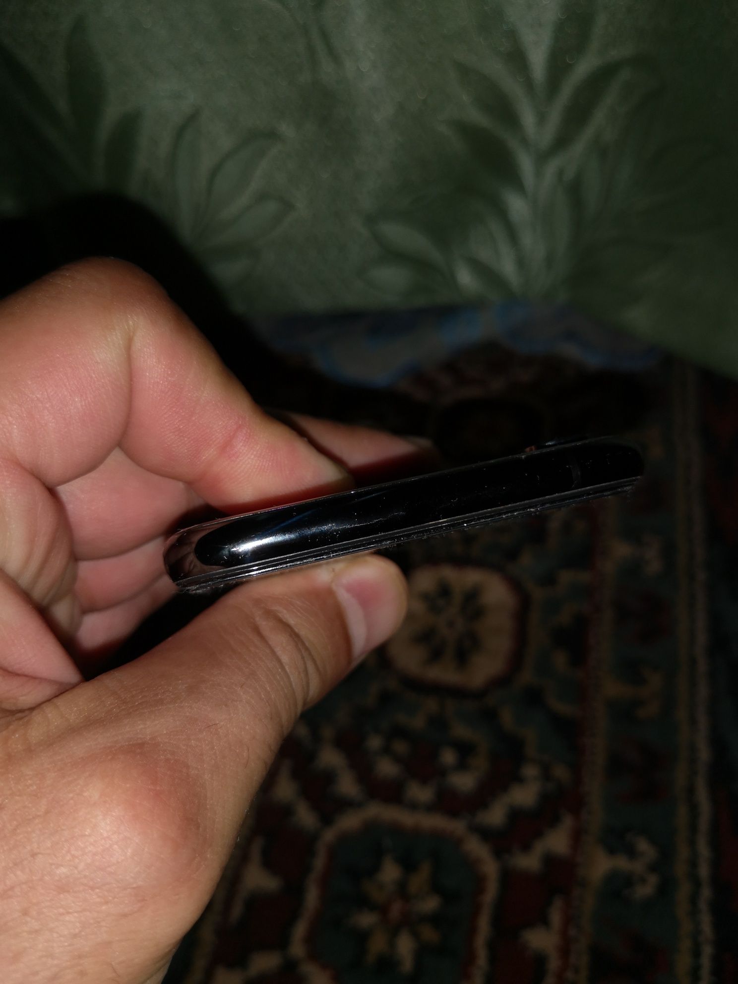 Iphone xs black 64g ,акб 76%
