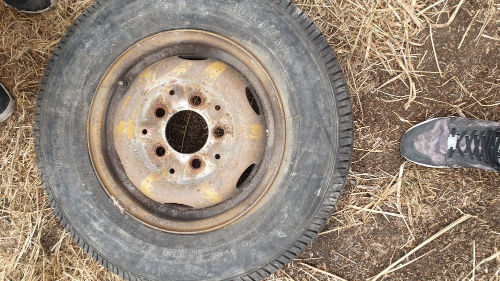 Джанта с гума 185 14 С рънуей