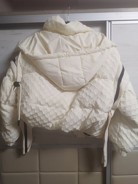 Дамско яке! Ново