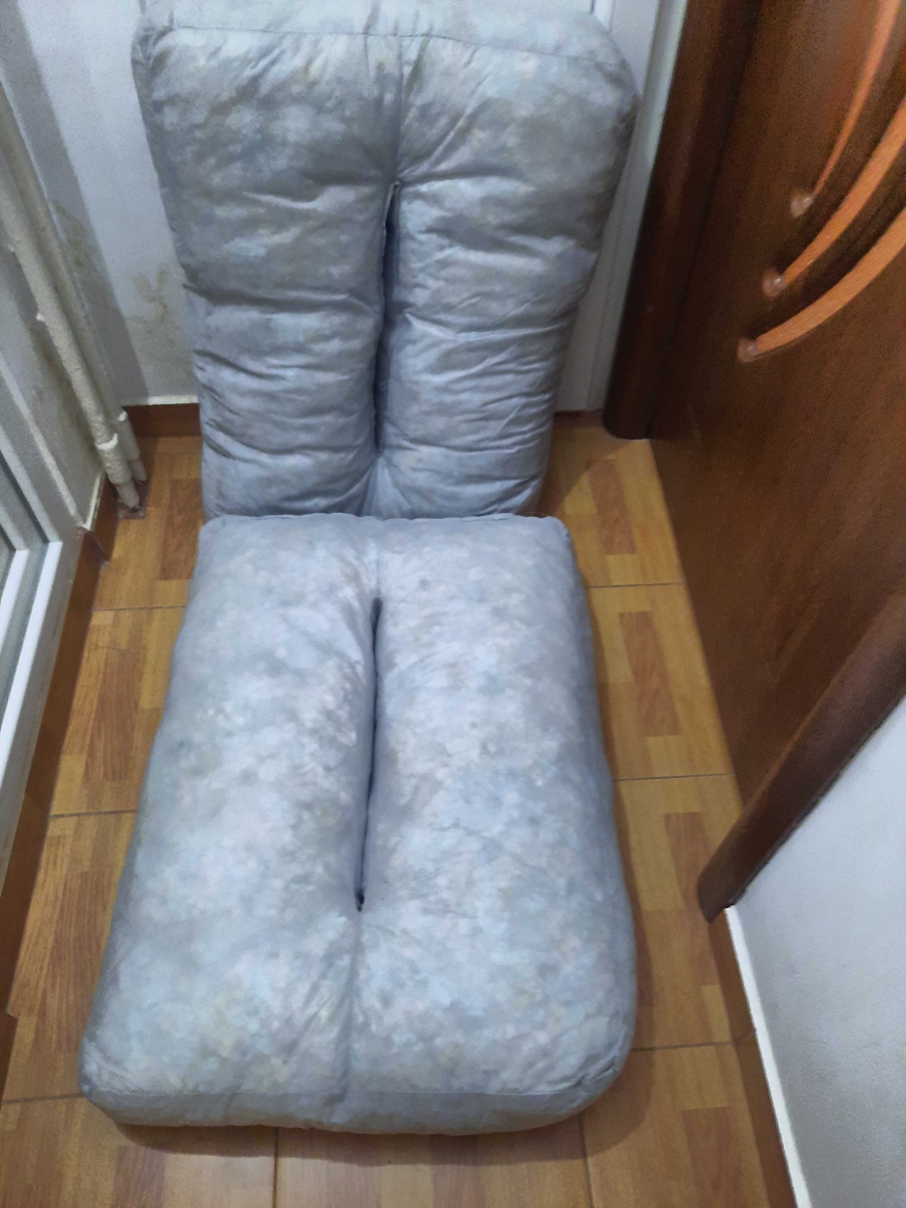 Perne canapea mari