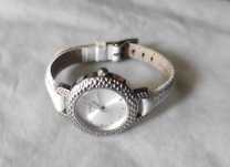 Vând ceas dama Guess .
Preț:300 lei (preț negociabil)
Starea ceasului,