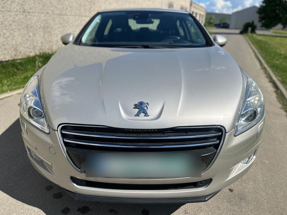 Peugeot 1.6 benzină 2014 Full Option