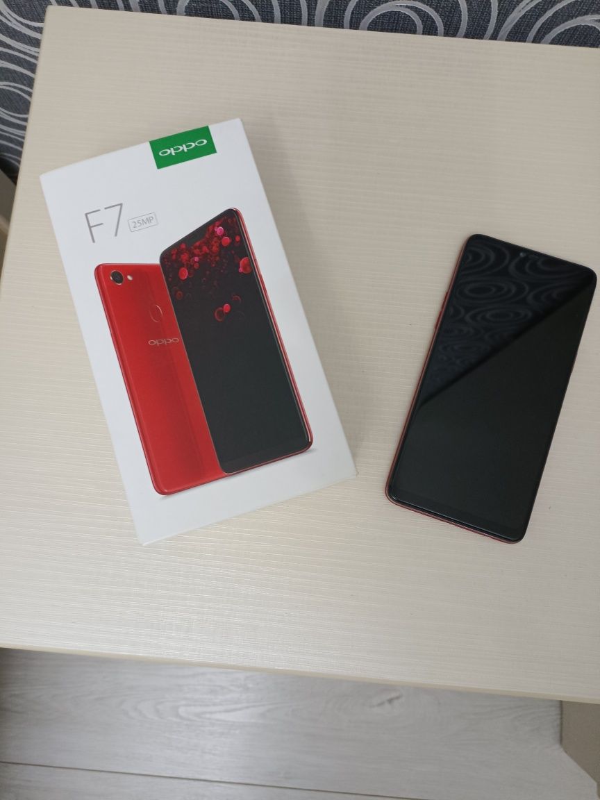 Смартфон Орро F7