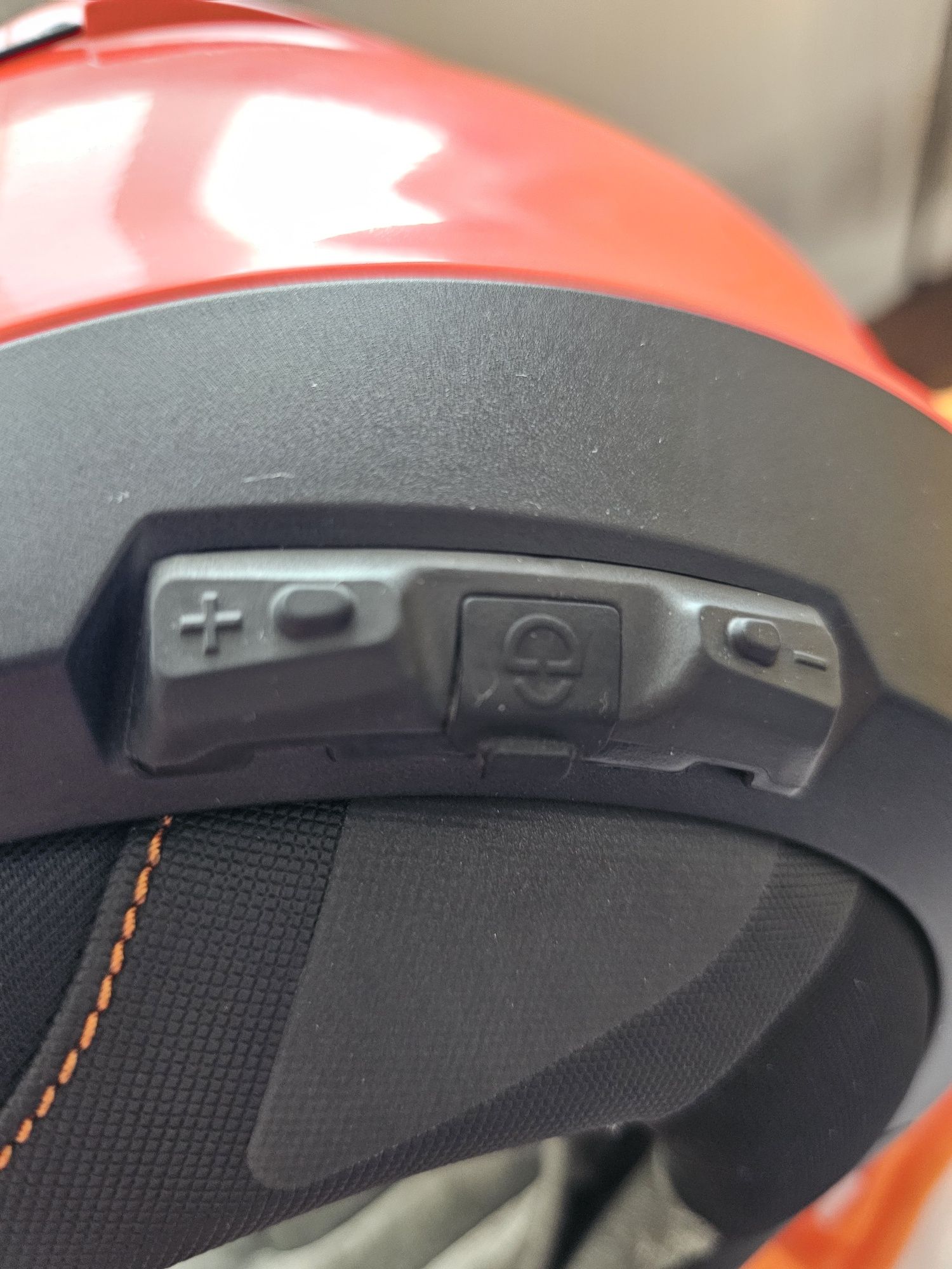 2 Casti moto flip-on  Schubert C4 Pro impreuna cu set comunicatie dedi