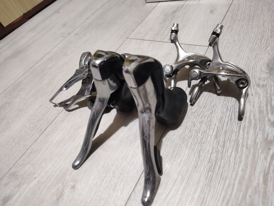 ЛОТ: Shimano Tiagra монтаж, капли Mavic, седалка Prologo