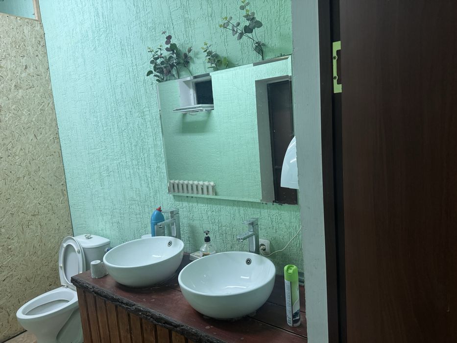 Асхана жаксы хадавой точкада орналаскан