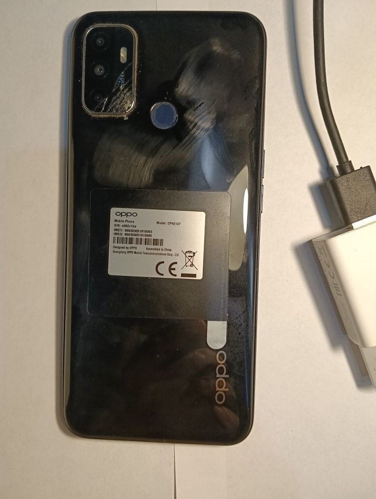 Telefon Oppo A53 Vodafone  cu un buton cu pb