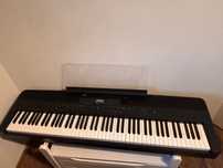 Kawai ES920 orga