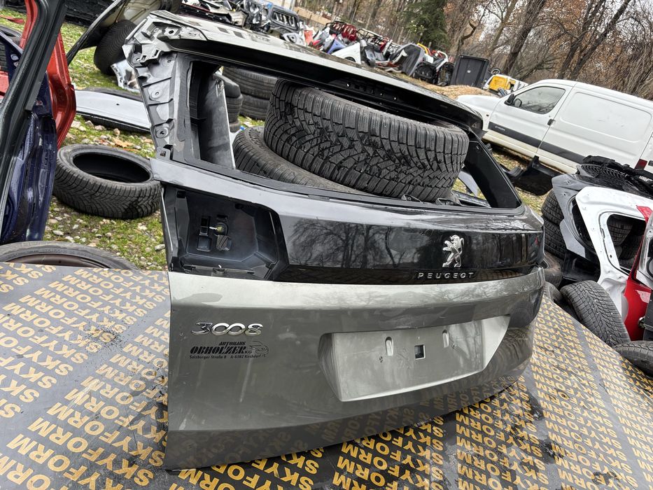 Багажник Капак Пежо 3008/Peugeot 3008