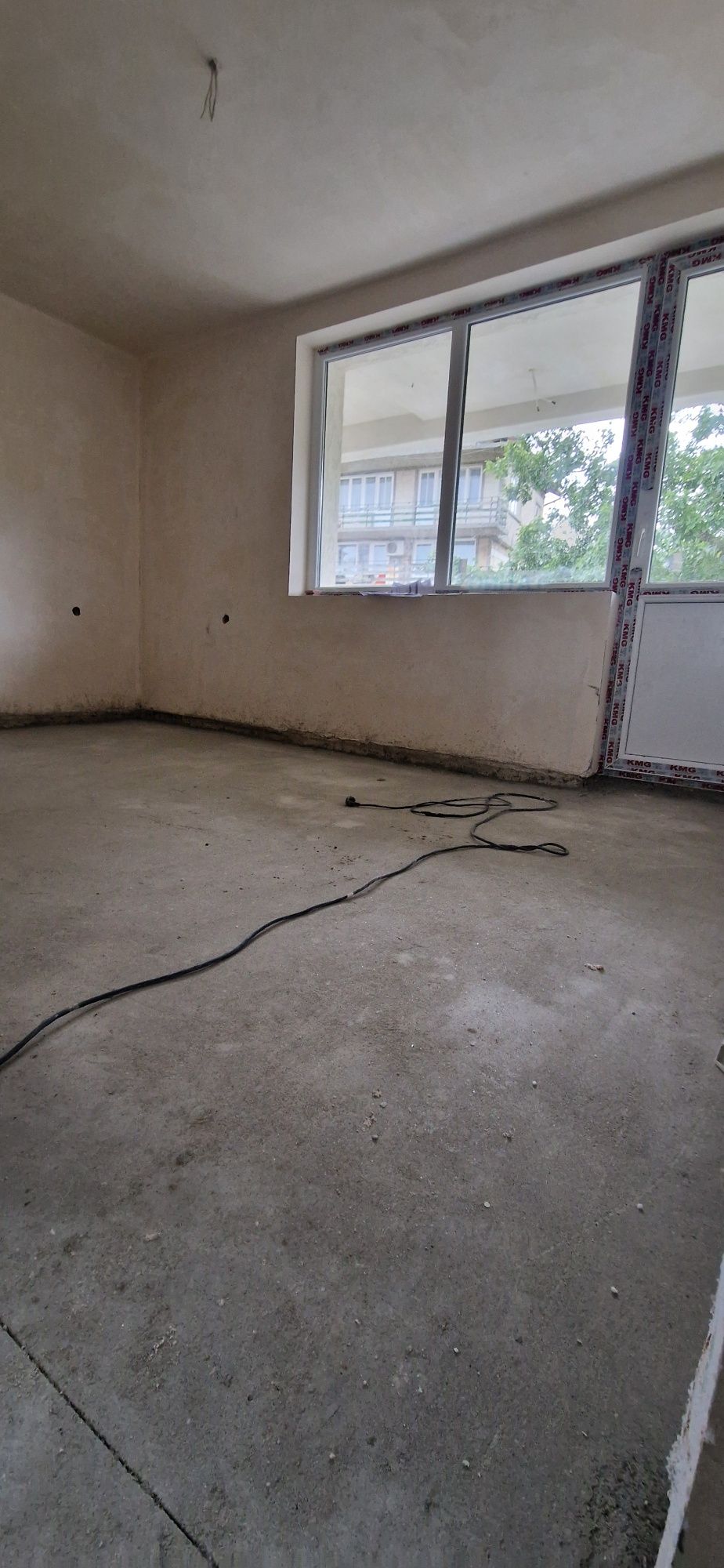 Къща в Айдемир 206кв.м и дворно място от 800кв.м