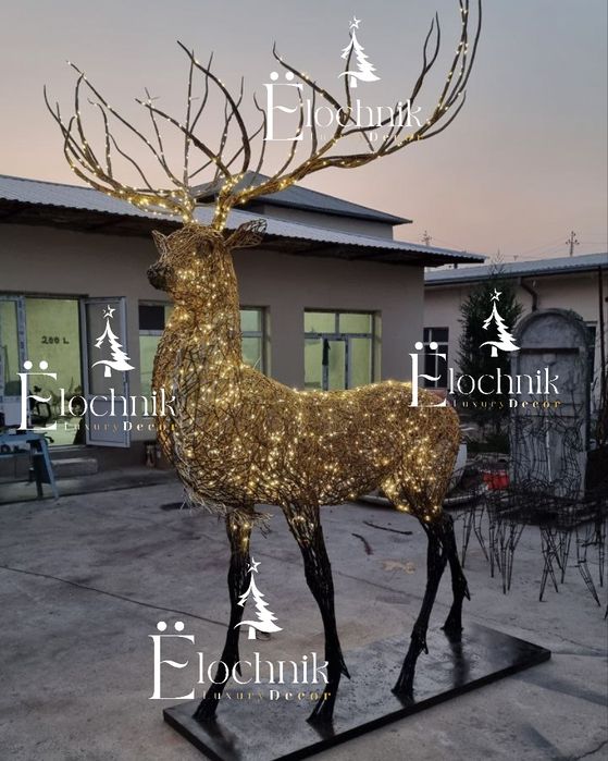 Новогодняя елка и оформления от производителя