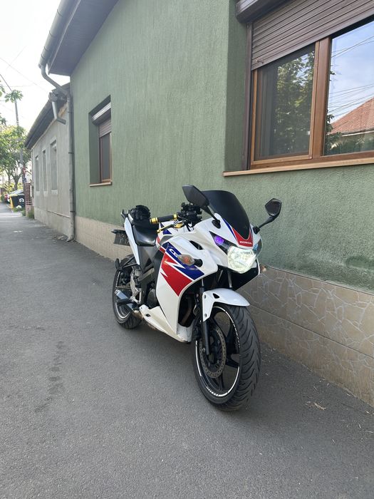 Vand Honda cbr 125r 2014