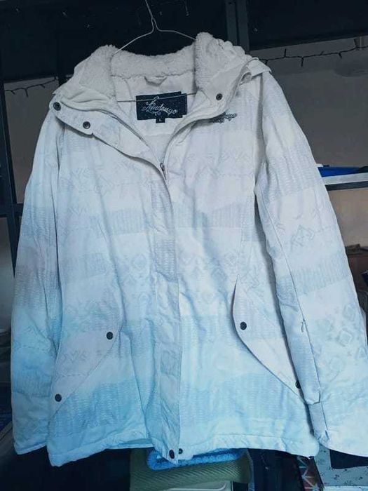 Geaca iarna/schi Fundango alba, marime L, foarte claduroasa