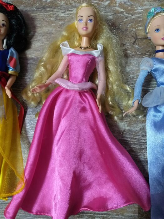 кукла Снежанка пееща, Бел пееща, Ариел пееща. Аврора, Пепеляшка32см