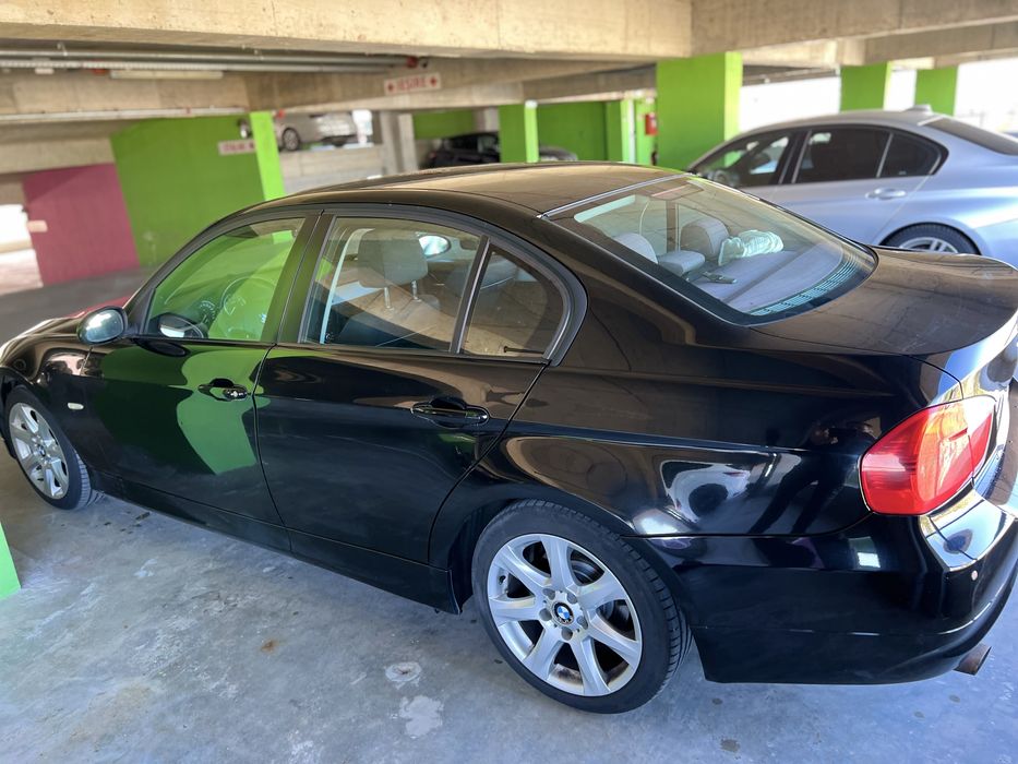 BMW 318i e90 • 129 CP • An 2006 • 273982 km • Pret 2600 €