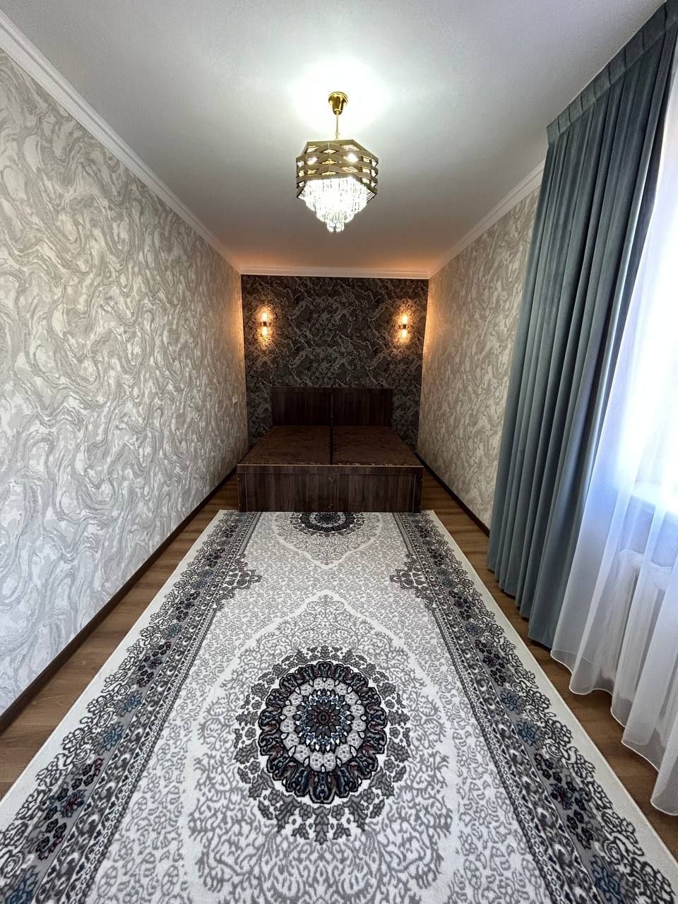 2-xonali 3-qavatda 56m² kvartira sotiladi.
4-qavatli panelniy dom.
Pro