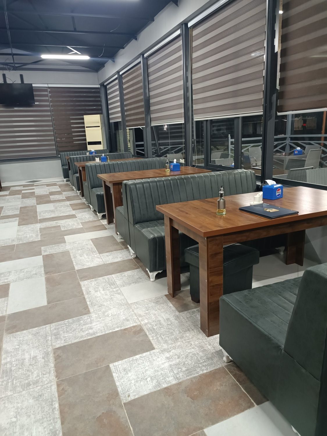 Kafe,Bar,Fast-Food