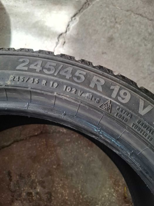 4 Зимни гуми Семперит 245/45/19 ДОТ22 (безплатно поставяне)