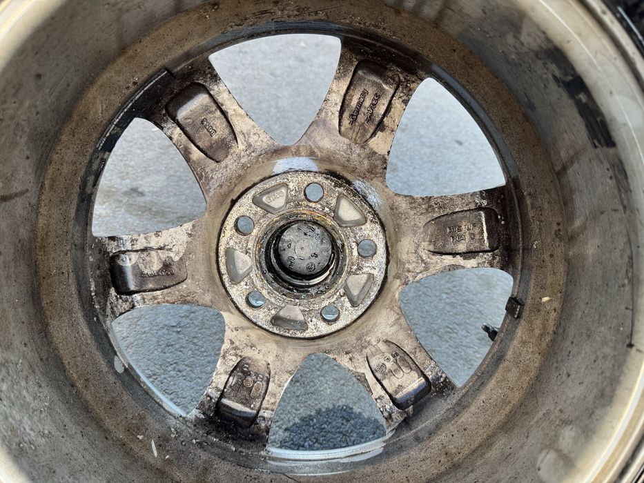 Джанти Autec 16-ски 5х112 с гуми