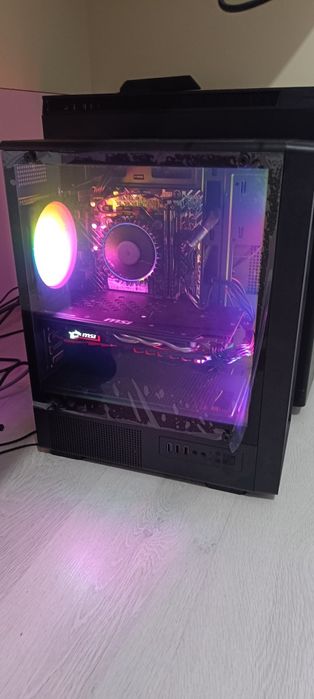 Desktop gaming la comanda rtx 4070 12600k