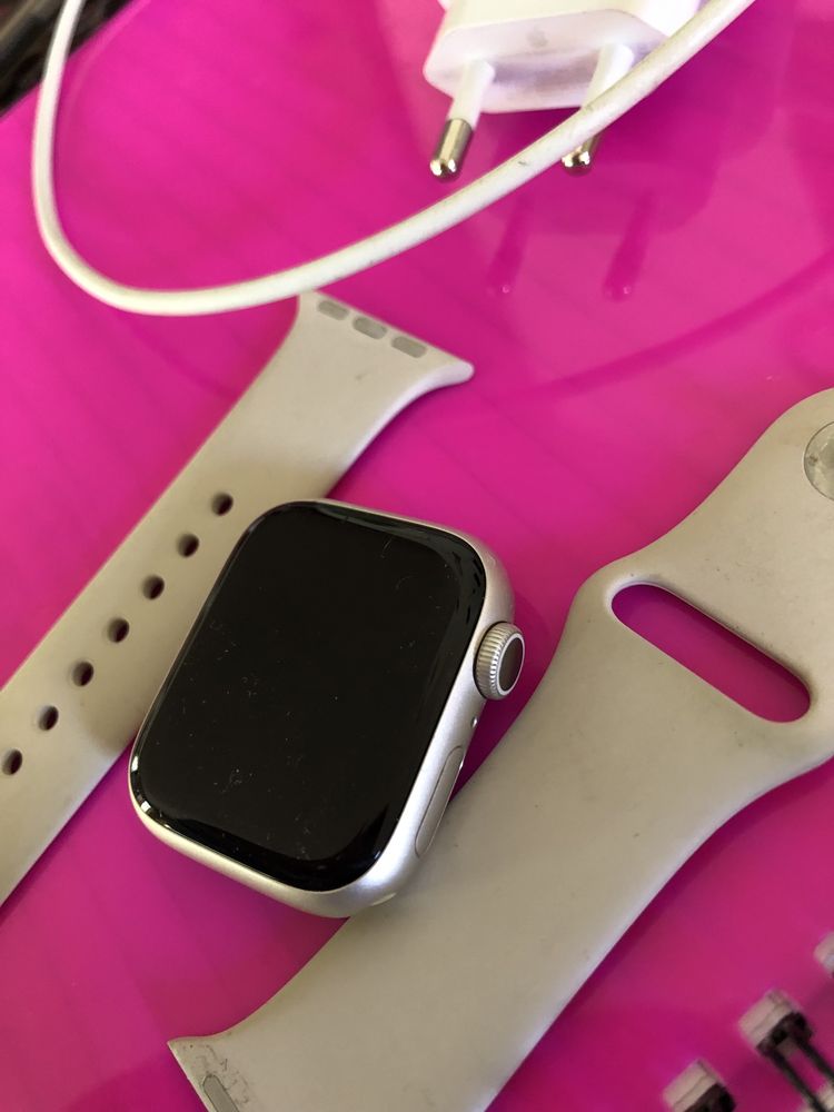 Apple Watch 7