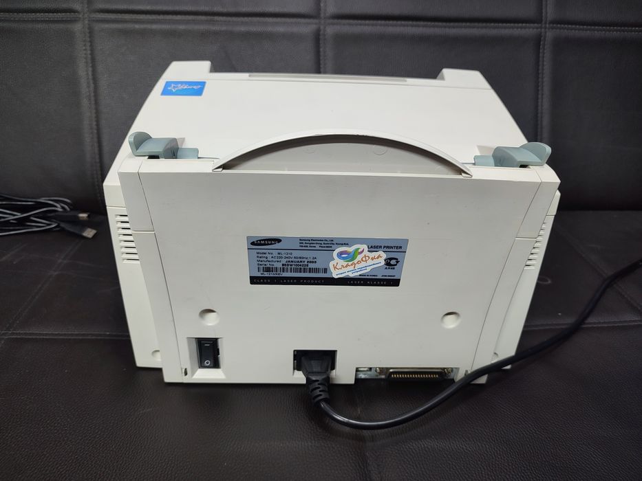 Лазерный принтер Samsung ML-1210, драйвера есть на все версии Windows