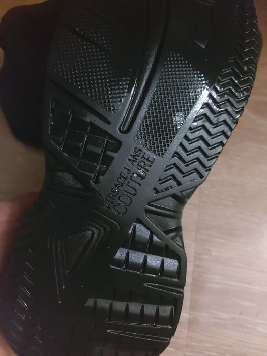Adidasi negri Versace jeans couture
