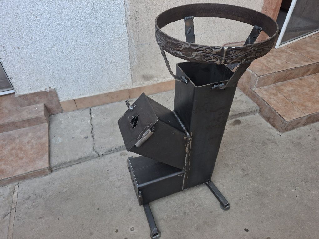Soba Rocket Stove pentru tuci / ceaun