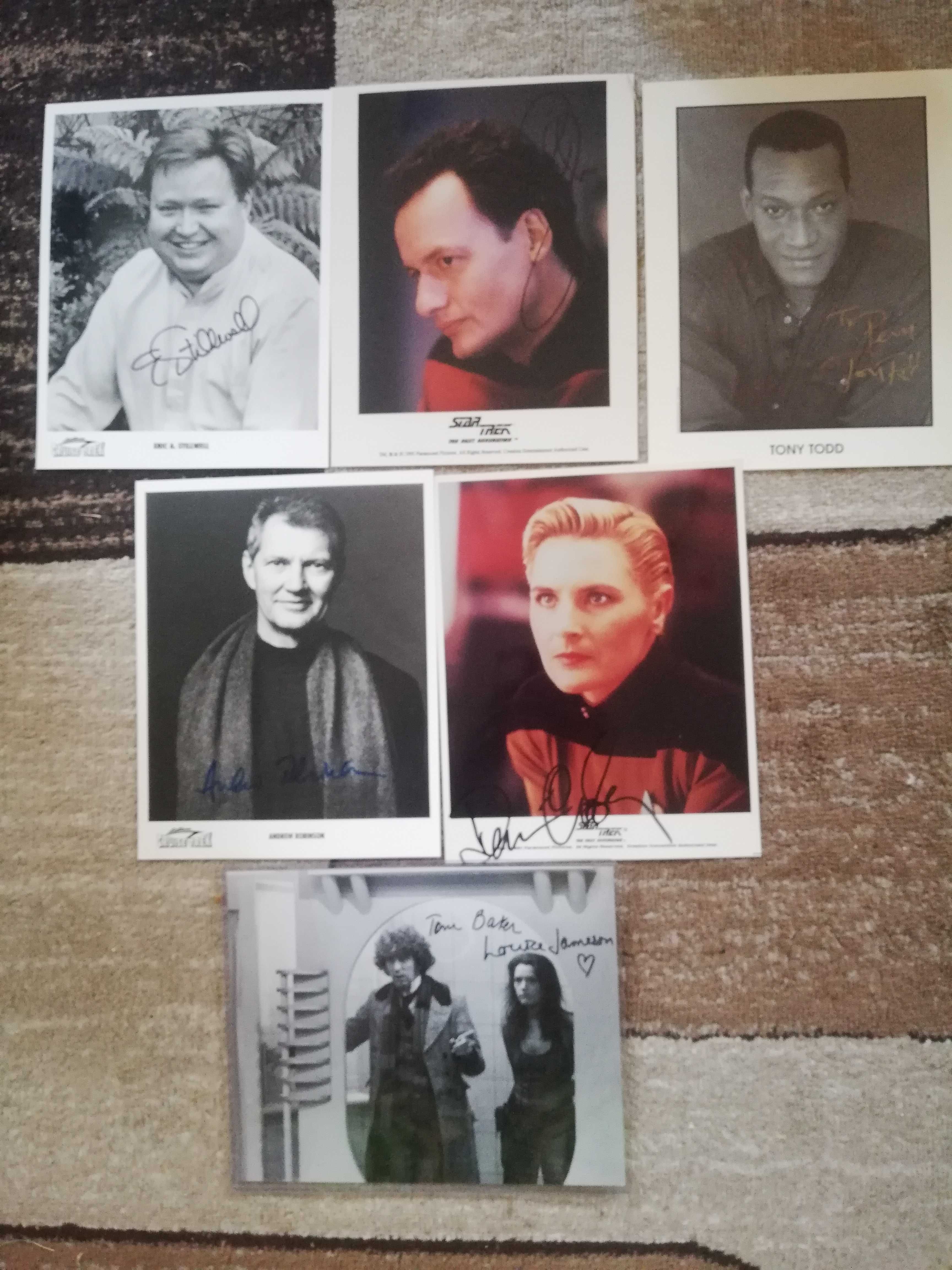 Fotografii originale, autografe actori si eroi.